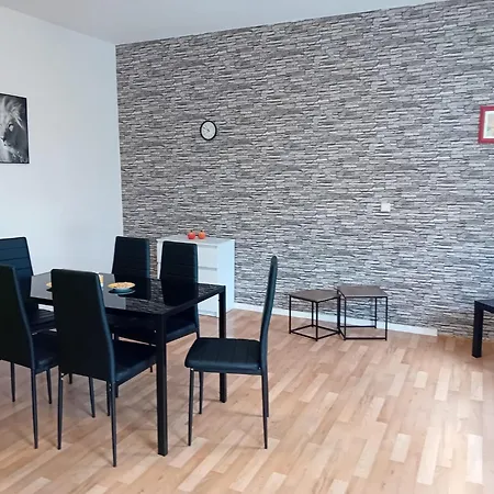 Apartman Stellas Monteurwohnungen Crimmitschau