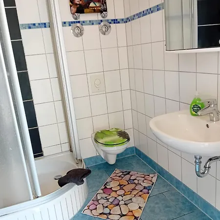 Stellas Monteurwohnungen Crimmitschau