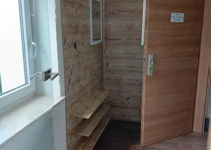 Stellas Monteurwohnungen شقة